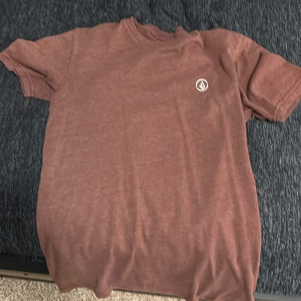 men’s shirt